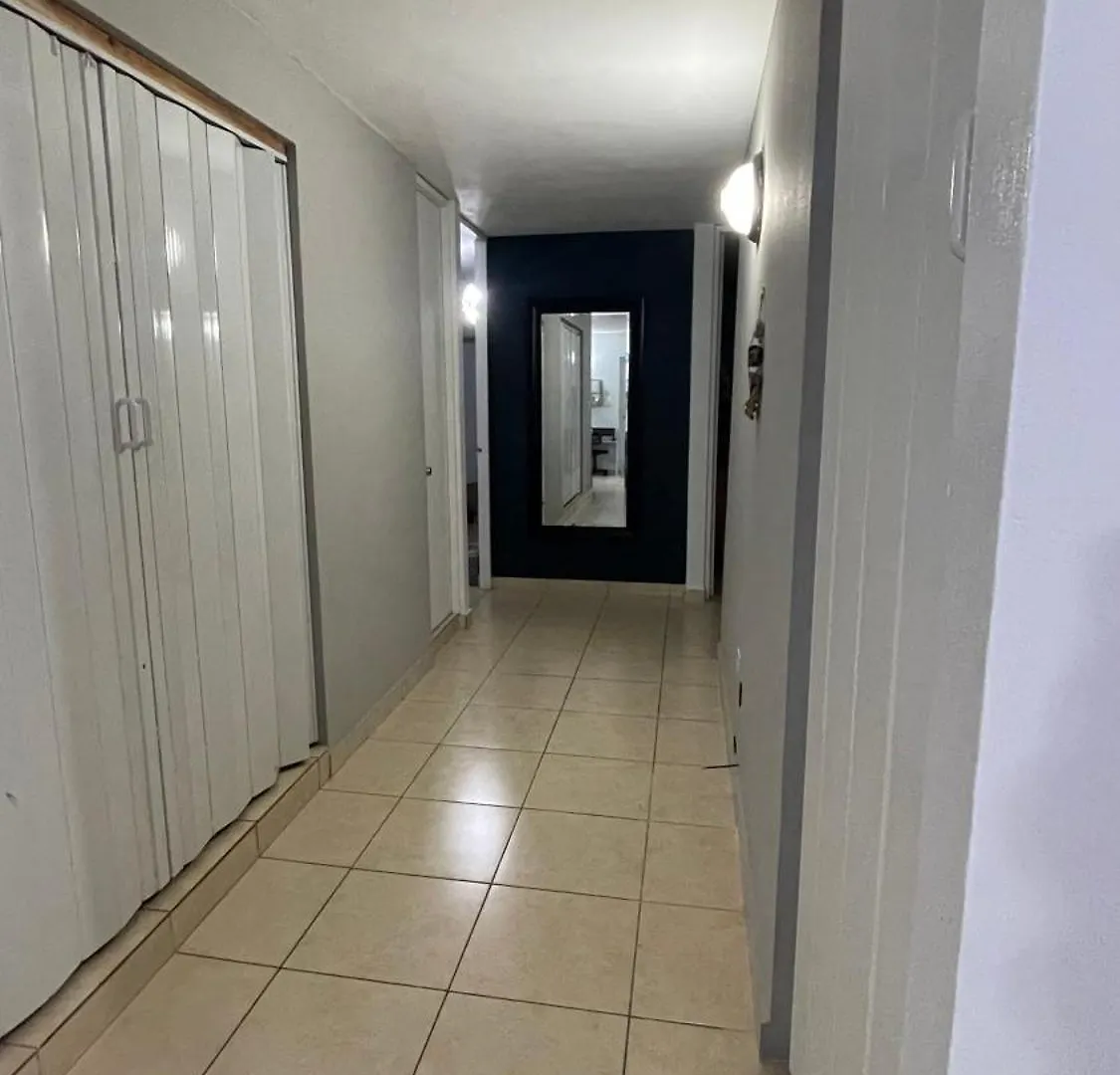 Lägenhet Casa Campo Alegre Bayamón