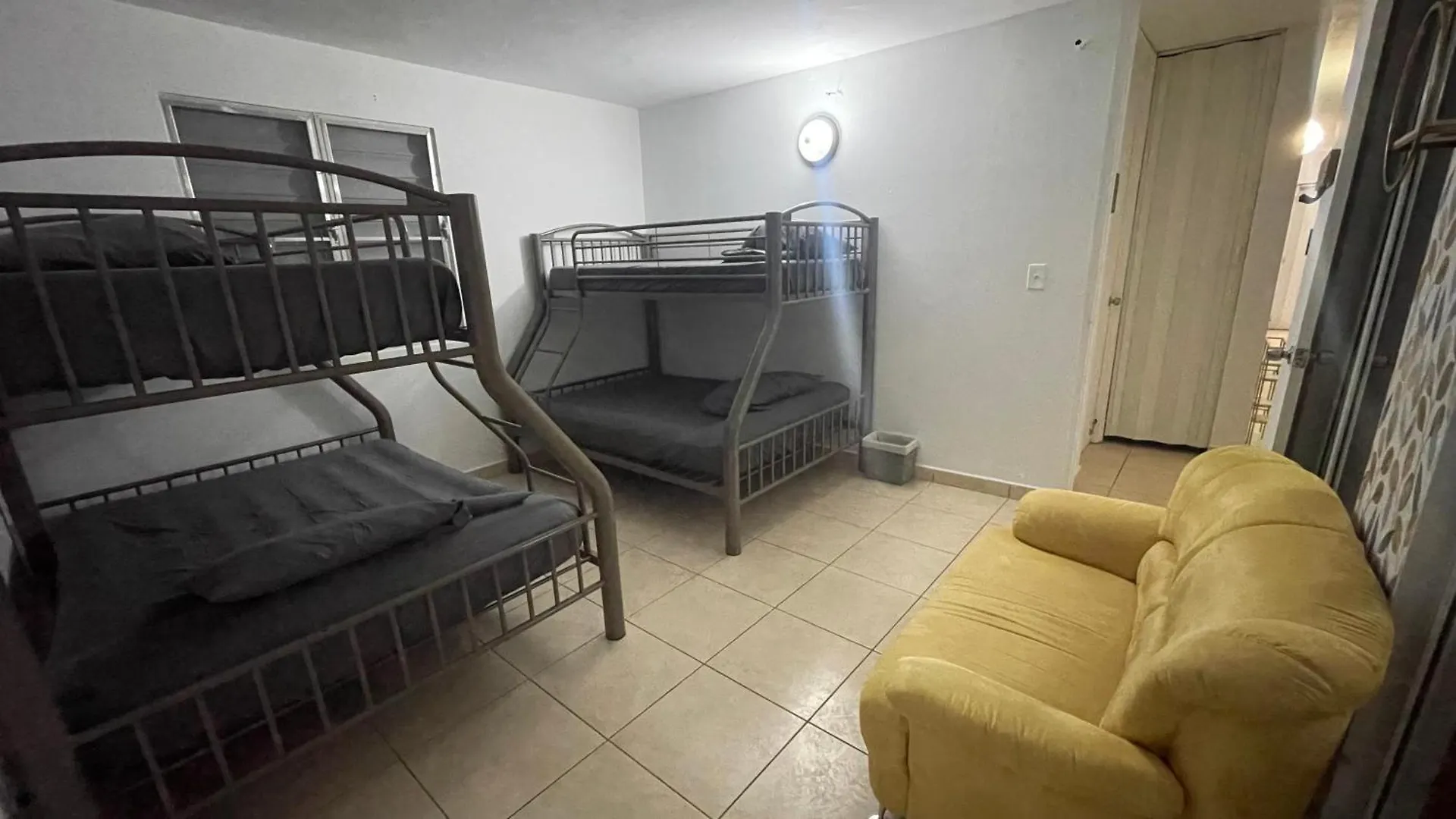 Casa Campo Alegre Bayamón Lägenhet